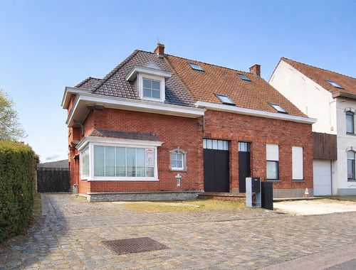                                        Woning te koop in Deerlijk, € 359.000
