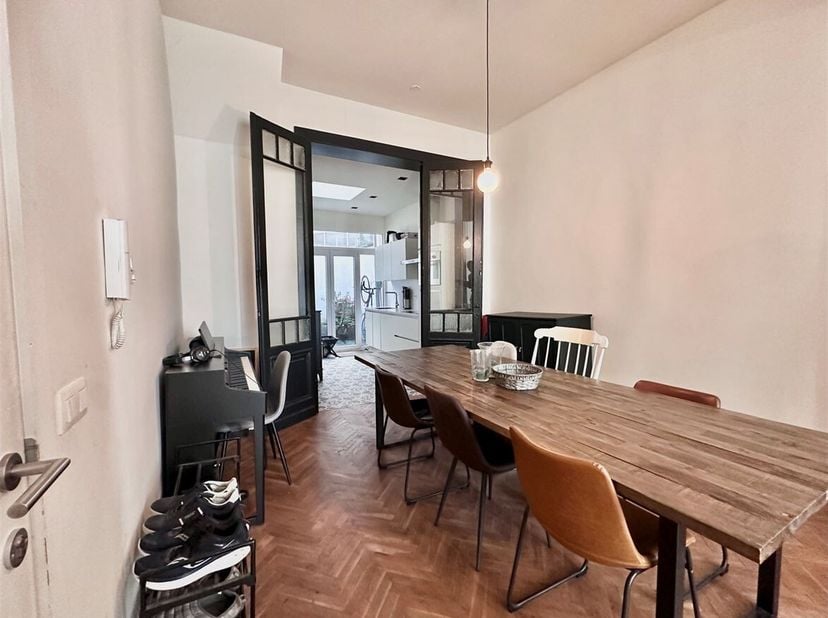 Gezellig 1-slaapkamer appartement in de Pulhofwijk!<br />
Ligging: Dit appartement is gelegen op de Strijdhoflaan, vlakbij het openbaar vervoer, winke
