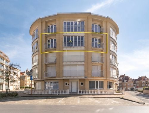                                         Appartement te koop in De Panne, € 255.000

