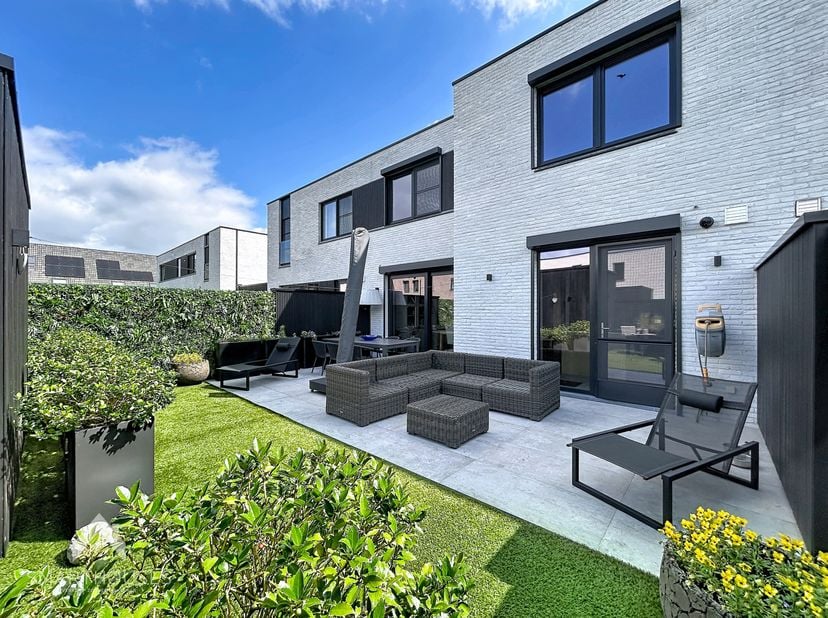Huis te koop in Buiskouter 89,
                    9800 Astene