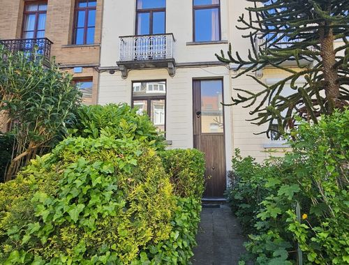                                         Woning te koop in Vorst, € 570.000
