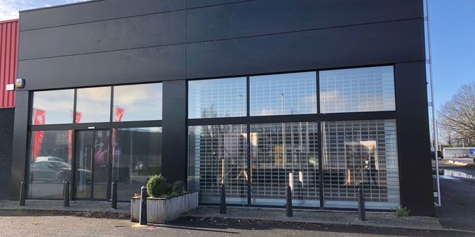 Bedrijfsvastgoed te koop in 8520 Kuurne