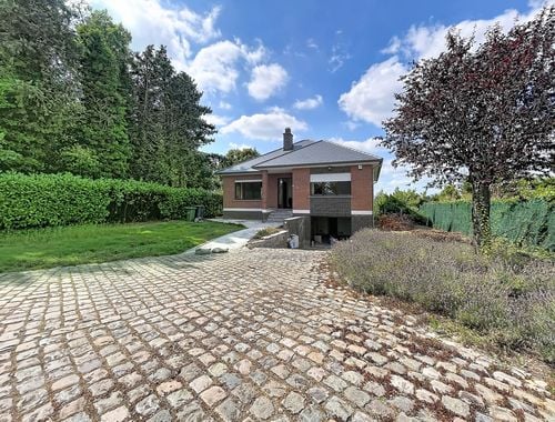                                         Maison à louer à Bunsbeek, € 950
