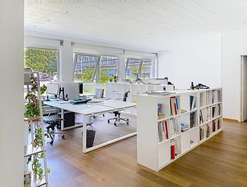                                         Bureaux à vendre à Watermael-Boitsfort, € 650.000

