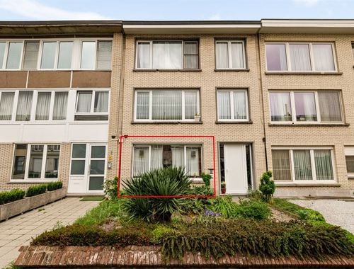                                         Gelijkvloers app. te koop in Deurne, € 185.000
