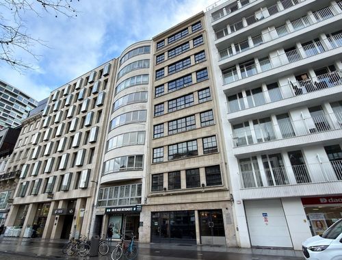                                         Bureaux à louer à Antwerpen, € 1.170
