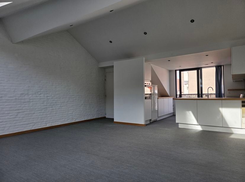 Appartement te huur in ,
                    1060 Sint-Gillis