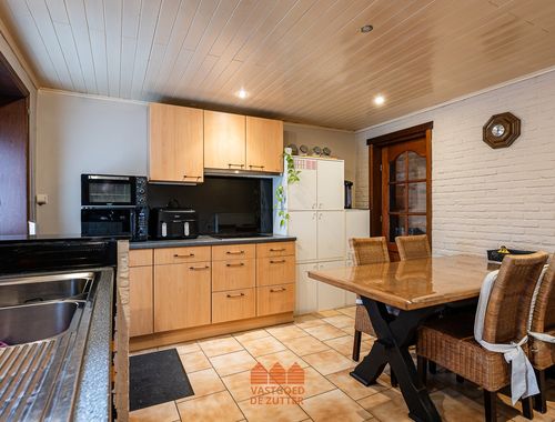                                         Maison à vendre à Zelzate, € 235.000
