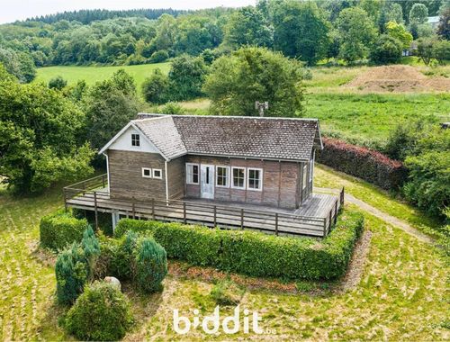                                         Chalet te koop in Ferrières, € 90.000
