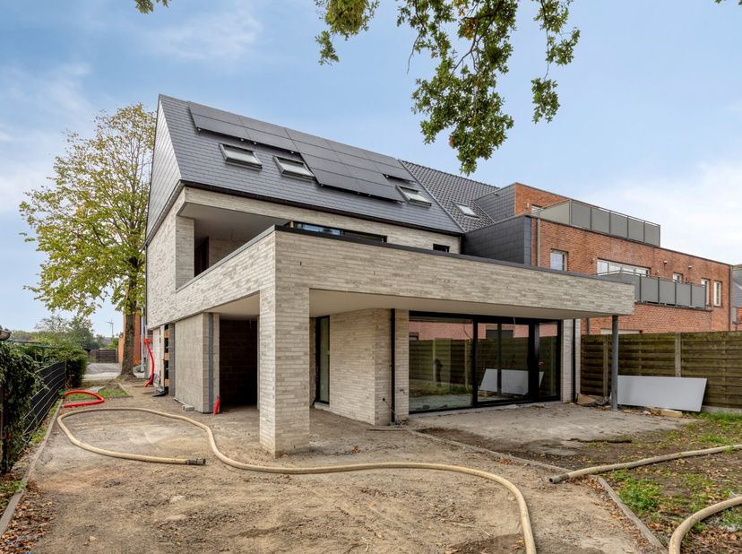 Appartement te koop in Sluis 208 bus A,
                    2400 Mol