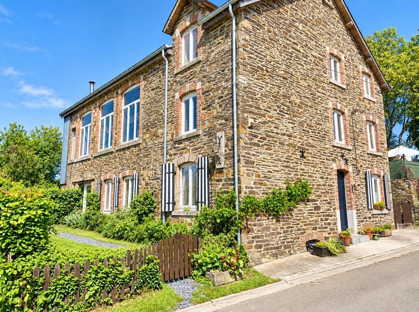 Huis te koop in Rue aux Hayes 13,
                    6980 Beausaint