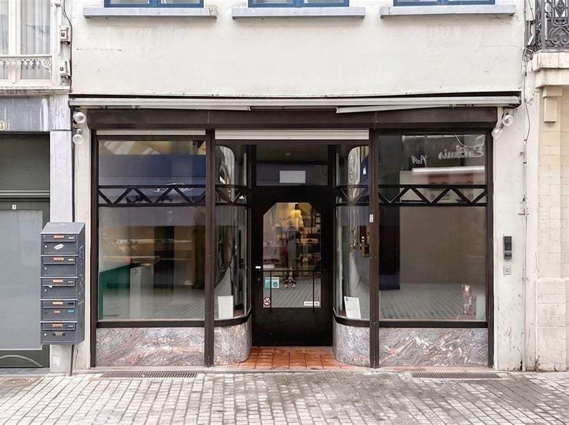 Bedrijfsvastgoed te huur in Hoogstraat 5,
                    2000 Antwerpen