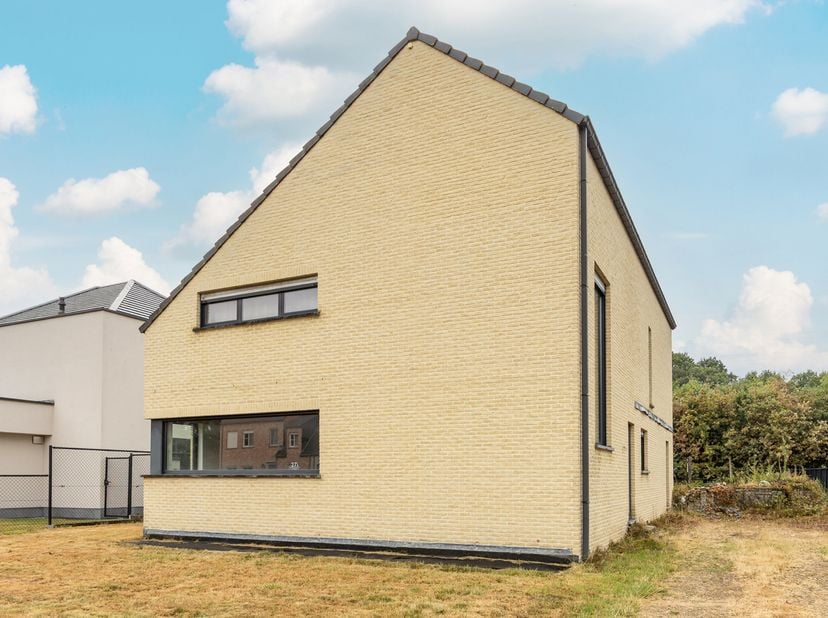 Huis te koop in Heiveld 27 bus i,
                    3980 Tessenderlo