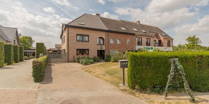 Huis te koop in Ouburg 44A, 9200 Oudegem