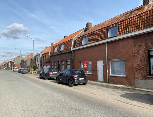                                         Maison à louer à Ieper, € 775
