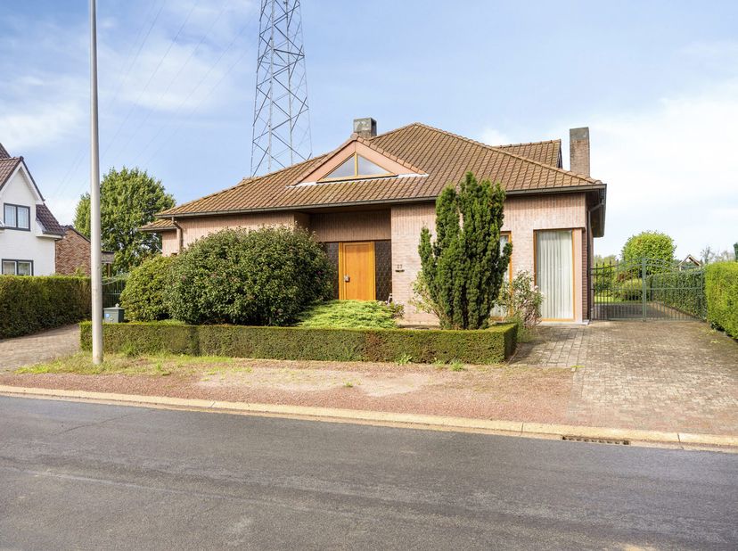 Maison à vendre à Genieskensstraat 37,
                    3630 Leut