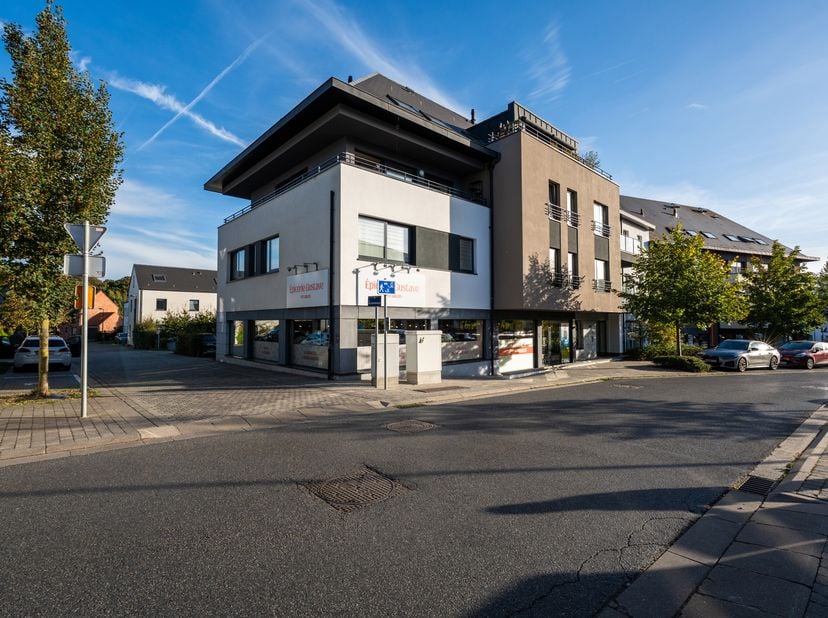 Bedrijfsvastgoed te koop in ,
                    1400 Nivelles