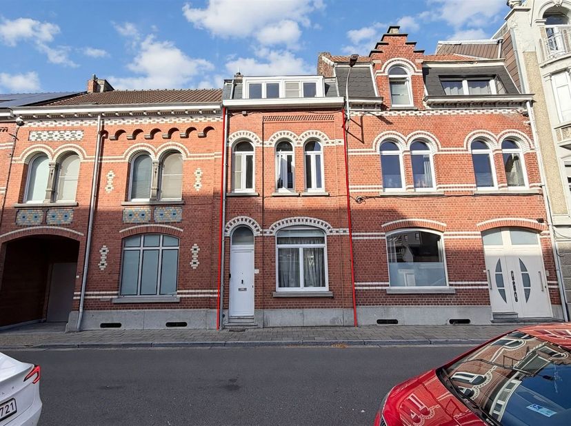 Huis te koop in Kattestraat 21,
                    9500 Geraardsbergen