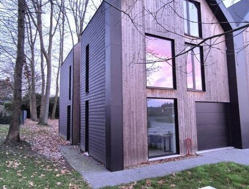                                         Maison à vendre à Otegem, € 520.000
