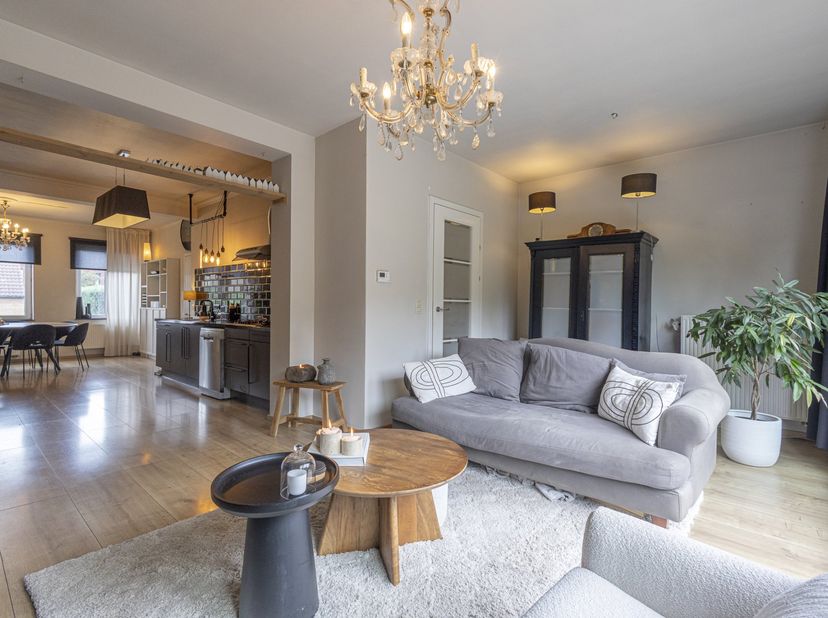 Huis te koop in Kerkstraat 8,
                    1701 Itterbeek