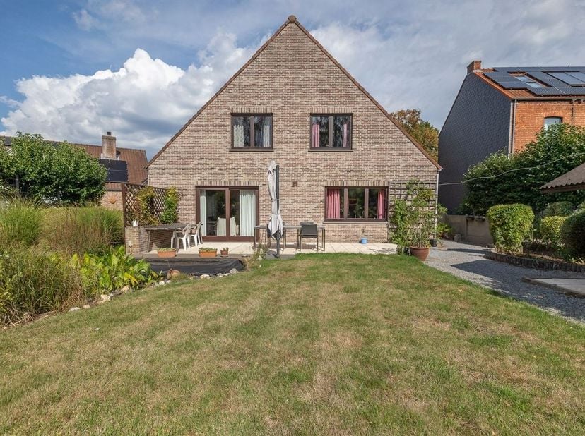 Huis te koop in Monseigneur Bremsstraat 48,
                    3272 Testelt