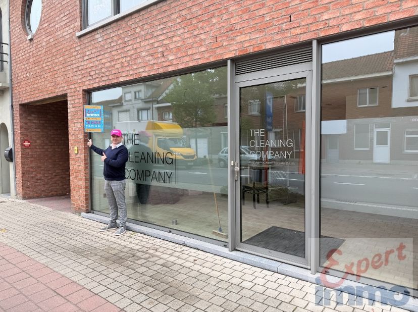 Bien professionnel à louer
                    à 8530 Harelbeke