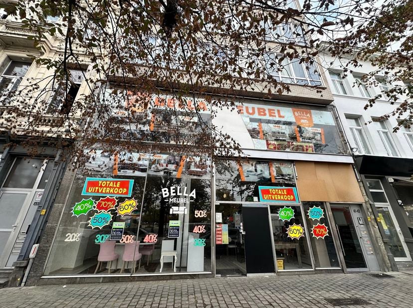 Bedrijfsvastgoed te huur in Sint-Jansplein 41,
                    2060 Antwerpen