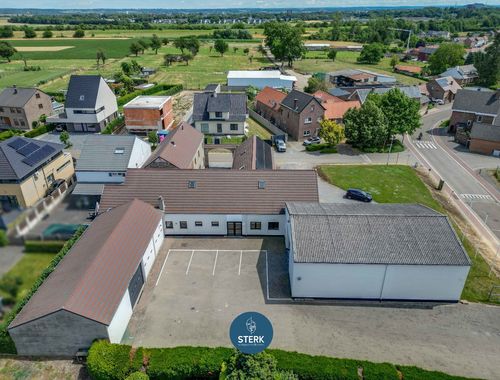                                         Bedrijfsgebouw te koop in Lanaken, € 768.000
