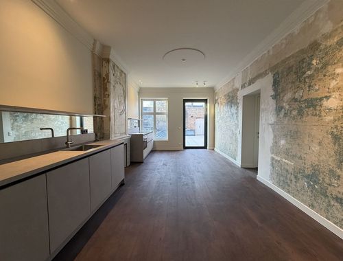                                        Appartement te huur in Maaseik, € 1.300

