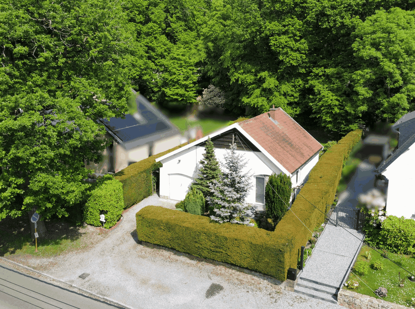À VENDRE – Superbe maison de plain-pied située en plein cœur de Marcinelle Hublinbu.<br />
Une opportunité rare alliant confort, tranquillité, espaces