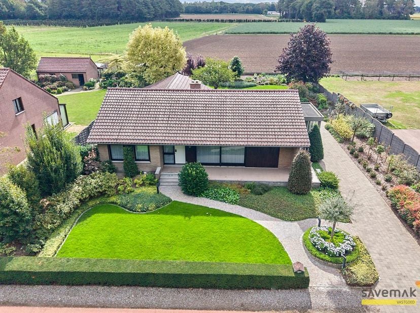 Huis te koop in Dennenstraat 19,
                    3940 Eksel