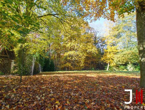                                         Bouwgrond te koop in Bierges, € 1.400.000
