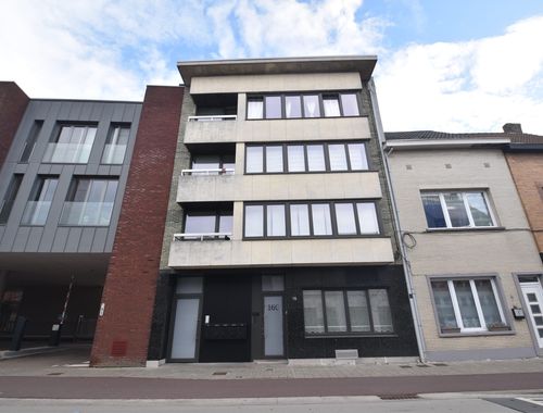                                         Commerce à vendre à Sint-Niklaas, € 1.160.000
