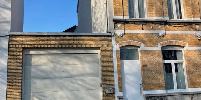 Bedrijfsvastgoed te koop in Uitbreidingstraat 304, 2600 Berchem