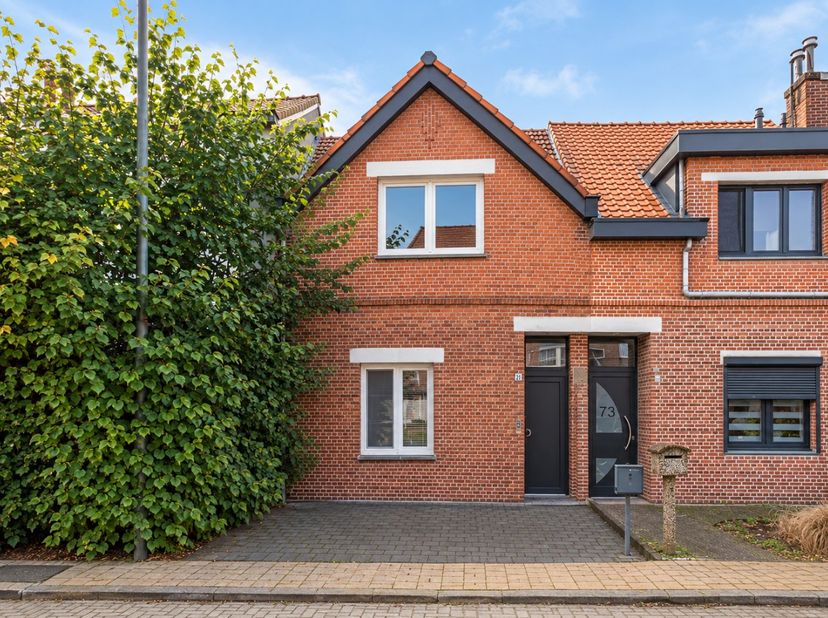 Huis te koop in Koningin Elisabethlei 71,
                    2950 Kapellen