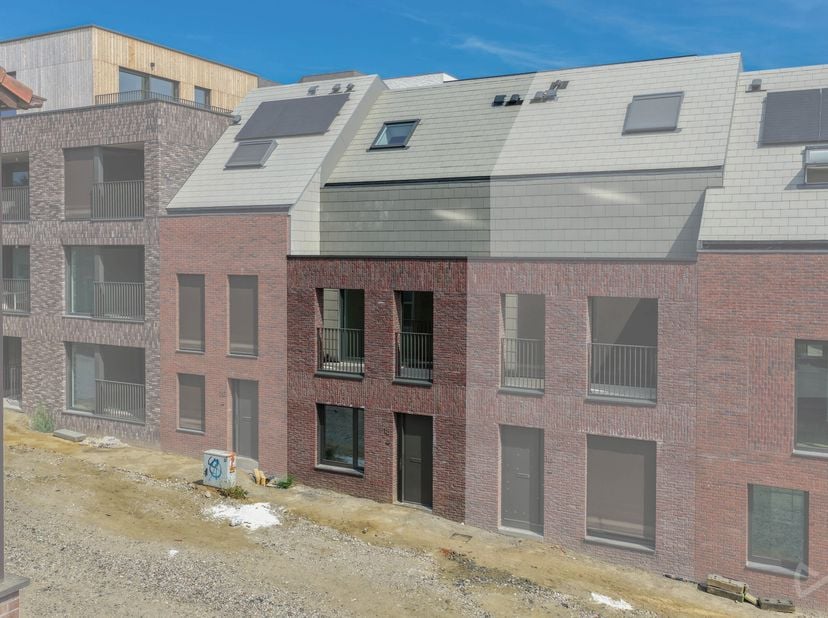 Wonen in het bruisende centrum van Leuven, maar toch genieten van rust, ruimte en de hoogste energiestandaarden. In de Kaboutermansstraat 18 is dat we