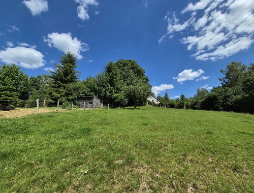                                         Bouwgrond te koop in Vielsalm, € 89.000
