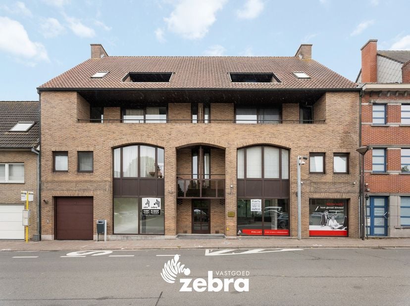 Bien professionnel à vendre
                    à 8700 Tielt