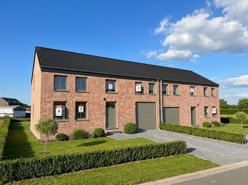 Huis te koop in Rue des Faches 1,
                    5560 Ciergnon