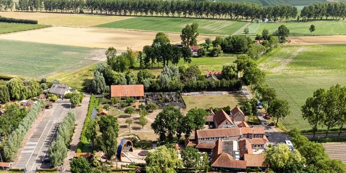 Bien professionnel à vendre à X 1, 9980 Sint-Laureins