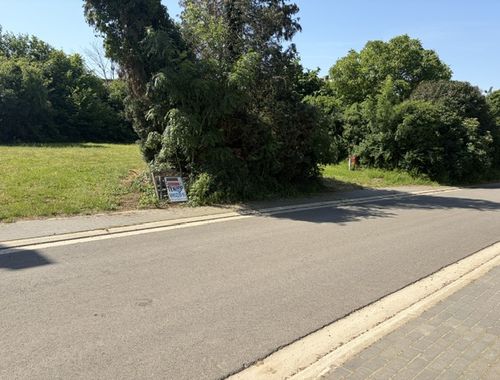                                         Terrain à bâtir à vendre à Hoegaarden, € 136.000
