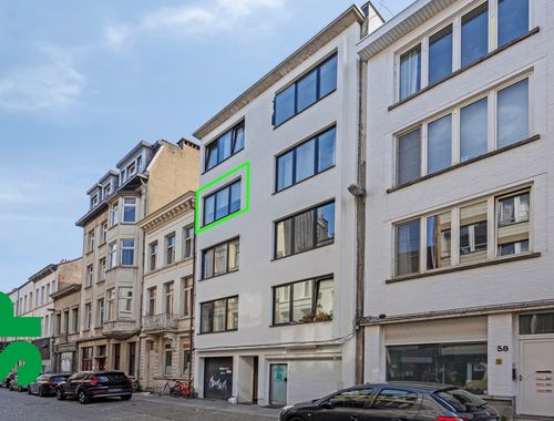                                         Studio te huur in Antwerpen, € 695
