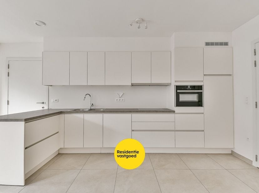 Appartement à louer
                    à 8211 Aartrijke