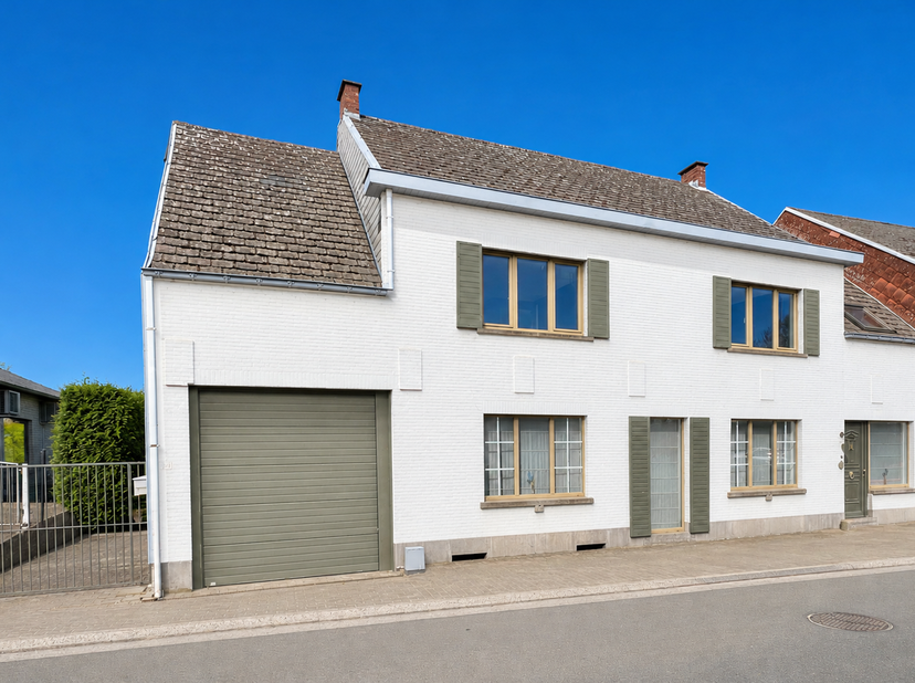 Ben jij op zoek naar een ruime woning met heel wat mogelijkheden? Deze mooie woning heeft maar liefst 287 m2 bewoonbare ruimte, met de mogelijkheid om