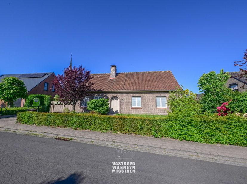 Maison à vendre à Vlasbloemstraat 3,
                    8750 Zwevezele
