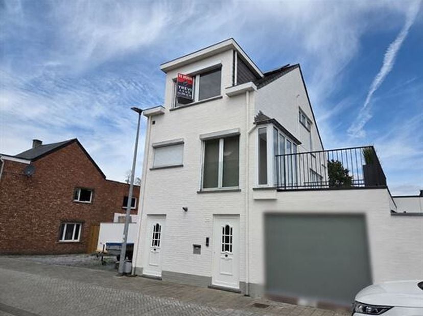 Maison à louer
                    à 2870 Ruisbroek