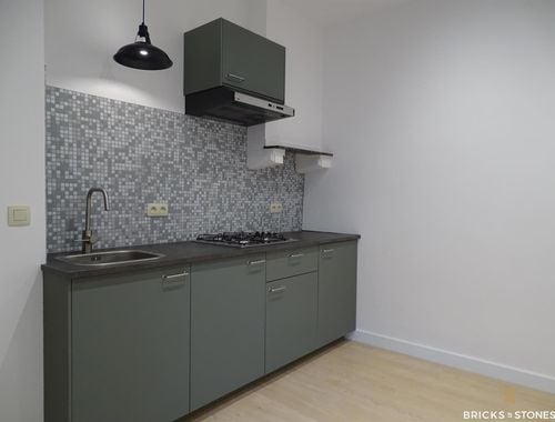                                         Studio à louer à Antwerpen, € 665
