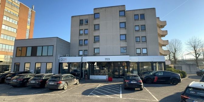Bien professionnel à vendre à Ottergemsesteenweg 703 boîte tk, 9000 Gent