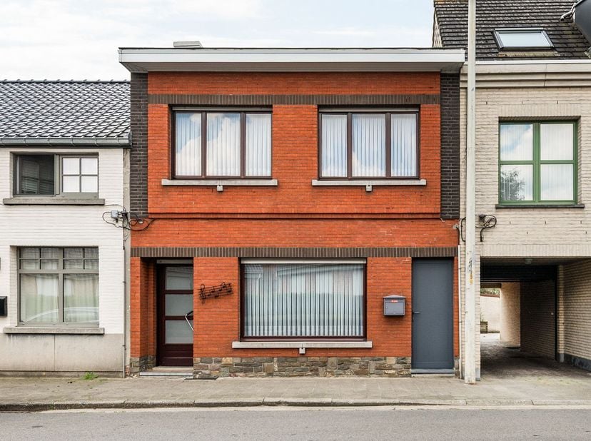 Huis te koop in Schransstraat 74,
                    2280 Grobbendonk