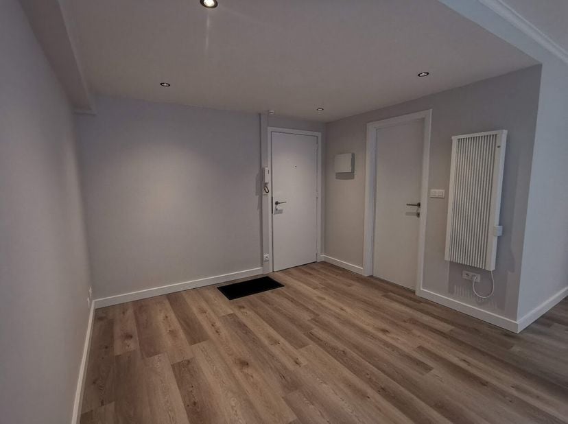 Appartement à louer
                    à 3500 Hasselt
